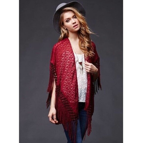 House of Harlow 1960 Tops - House Of Harlow 1960 Fringe Kimono Tunic Cardigan Burgundy Red Open Fron…
